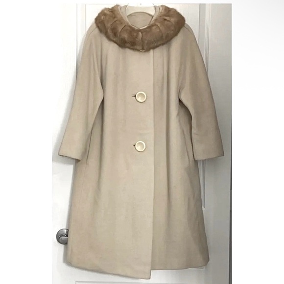 Regal Kismet Vintage Dress Overcoat Wool Mink Collar 50's 60's - Picture 2 of 8